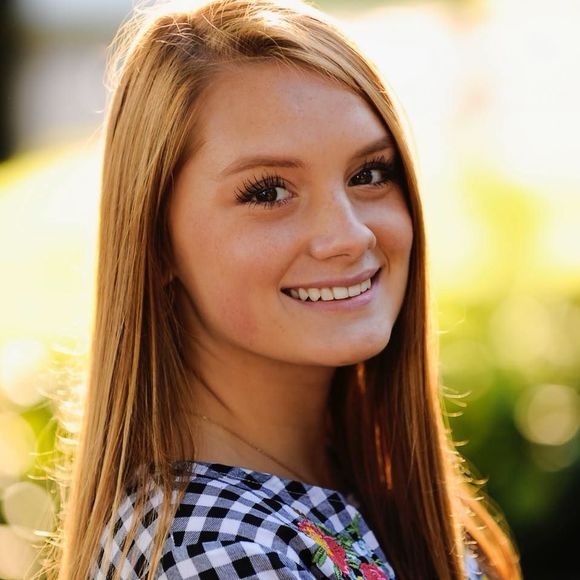 Meet your Posher, Audra - Picture 1 of 1